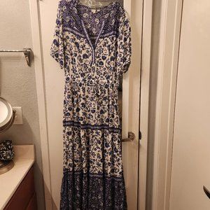 Gap Tiered Maxi Dress